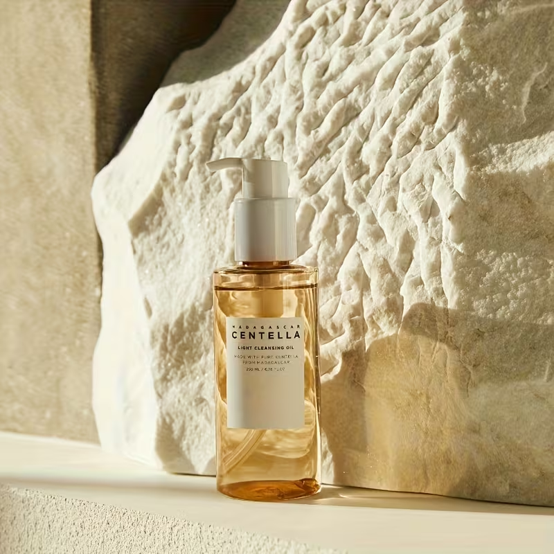 Halora Centella Light Cleansing Oil